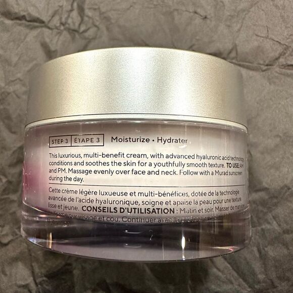 Murad Hydro-Dynamic® Ultimate Moisture - Picture 2 of 5